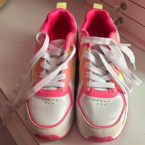 Sketchers memory foam girls sneakers size 1. Barely worn. White/pinks/yellow